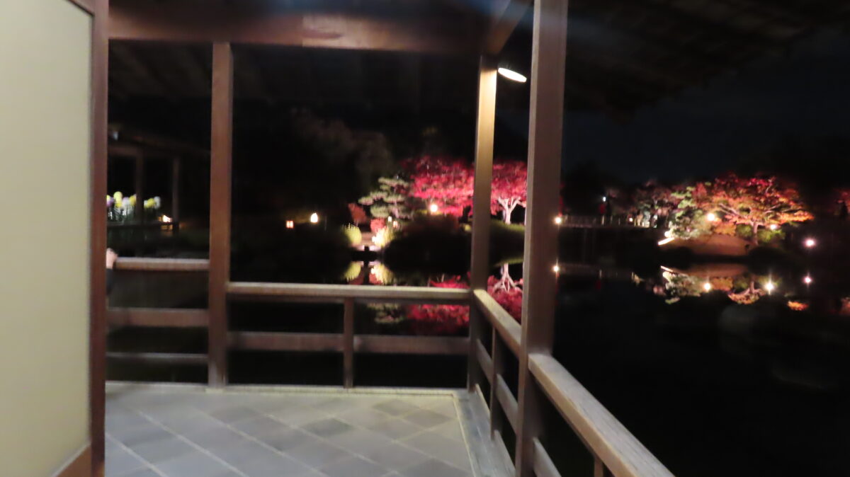 休憩舎の廊下の撮影スポット